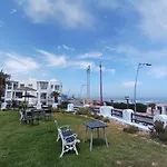 Appartement Lumineux Front De Mer A Casablanca